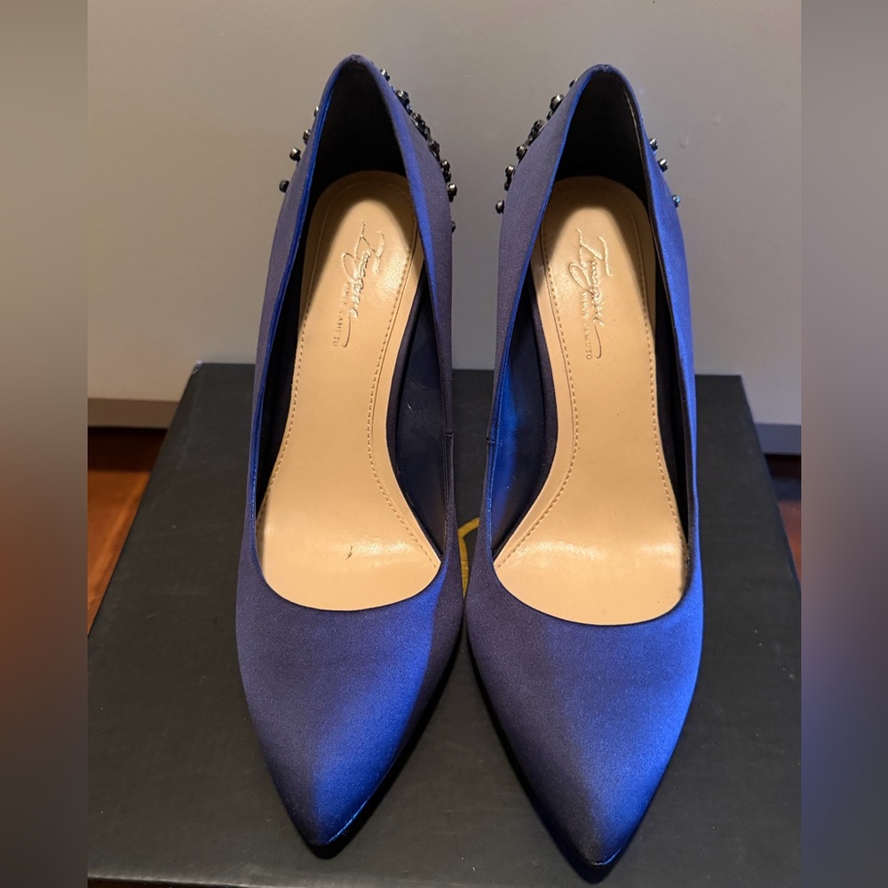 Vince Camuto Imagine ‘Olive’ heels sz 7